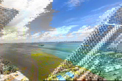 Photo 57 - Unforgettable Waterside Next to Art Basel Context