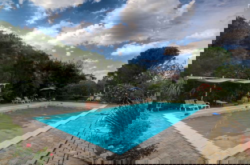 Foto 37 - Country House With Swimming Pool and Garden With Mediterranean Plants