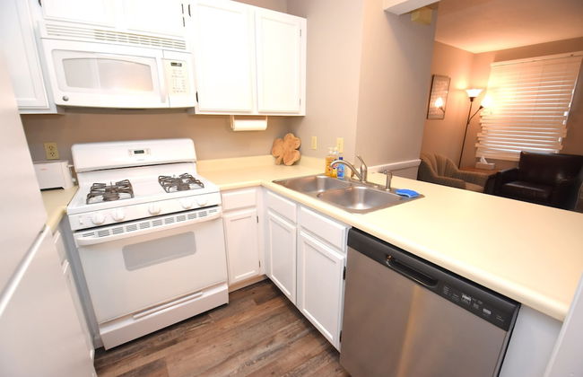 Condo at the University of Notre Dame D3 - Photo 5