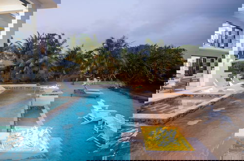Foto 34 - Spacious 4-bed Villa in Placencia Village w Pool