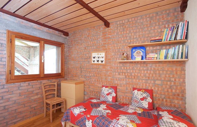 Villa With a View of the Coast, on the top of a Hill in the Middle of a Forest - Foto 13