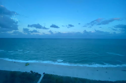 Photo 23 - Large Ocean front Penthouse