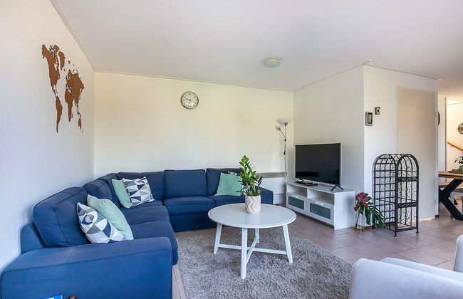 Restful Holiday Home in Grou With Terrace and Garden - Foto 33