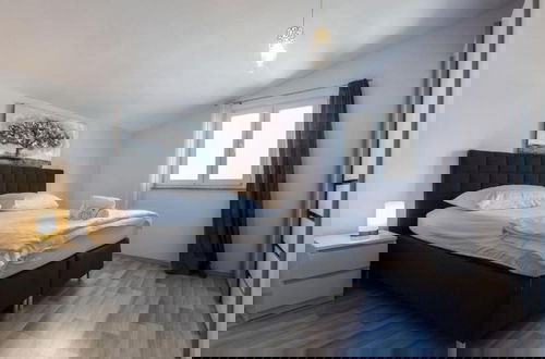 Foto 5 - Cozy Three Bedroom Apartment With Terrace in Zadar