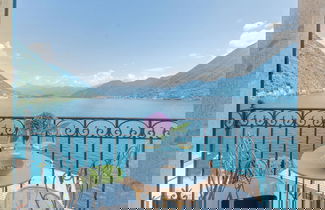 Foto 1 - Lakeview Apartments by Rent All Como