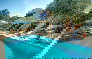 Foto 3 - Anastasia Villa - Timeless Elegant Sanctuary With Panoramic Views