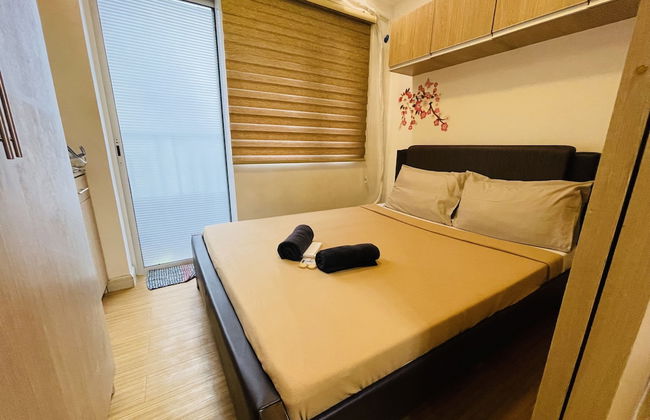Taguig 1 Bedroom with Balcony Near Bgc - Photo 9