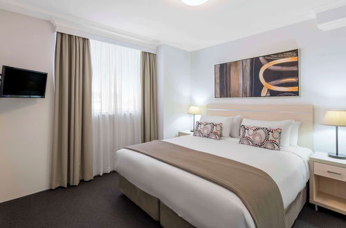 Photo 30 - Oaks Sydney Castlereagh Suites