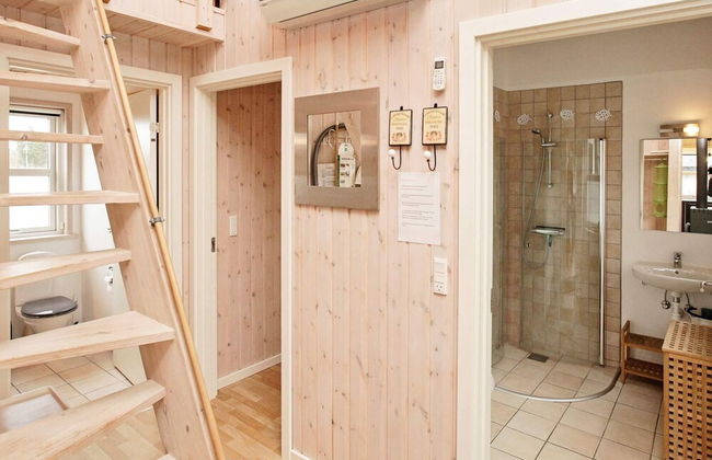 8 Person Holiday Home in Saeby - Foto 12
