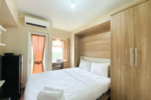 Foto 1 - Cozy Stay Studio Room At Springlake Summarecon Bekasi Apartment