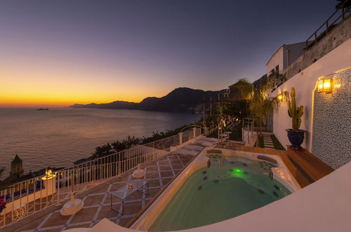 Foto 11 - Luxury Villa Malika - Breathtaking View of Capri and Positano