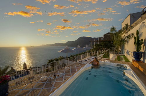 Foto 3 - Luxury Villa Malika - Breathtaking View of Capri and Positano