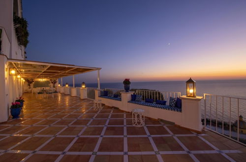 Foto 10 - Luxury Villa Malika - Breathtaking View of Capri and Positano