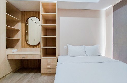 Foto 4 - Warm And Simply 1Br At 7Th Floor Casa De Parco Apartment