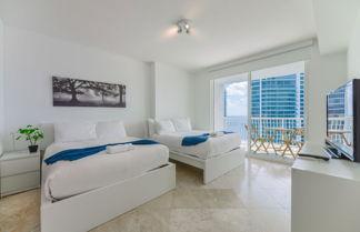 Photo 2 - The Club at Brickell Bay