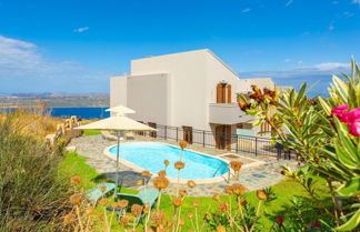 Photo 3 - Neria Villas Collection