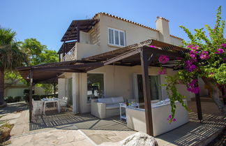 Photo 3 - Napa Beachfront Villa