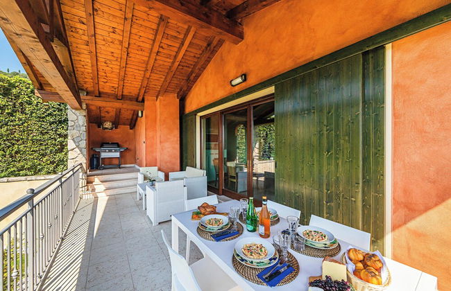 Villa Valeria con piscina - Foto 18