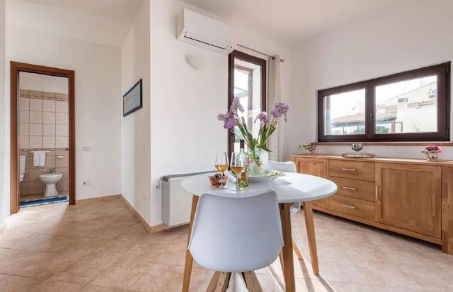 Detached Villa With Garden in Stintino - Photo 30