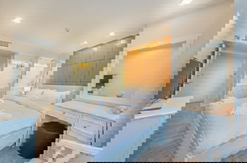 Foto 21 - Neom Town Residence