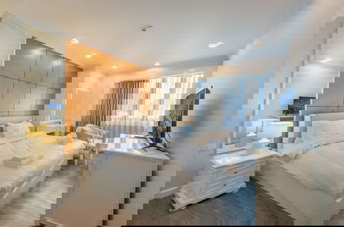 Foto 18 - Neom Town Residence
