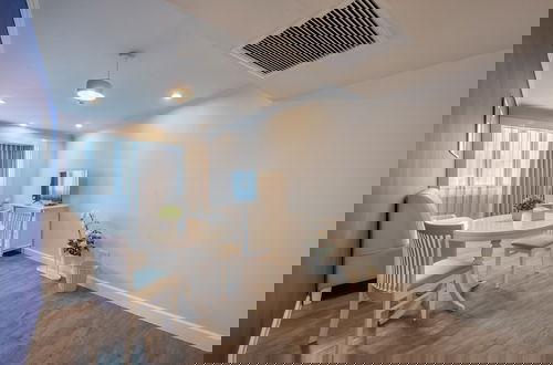 Foto 54 - Neom Town Residence