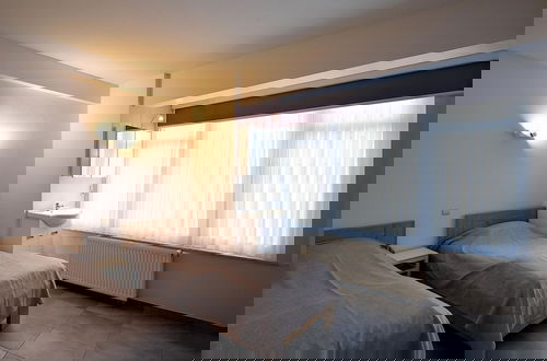Foto 3 - Apartment in De Haan With sea Beach