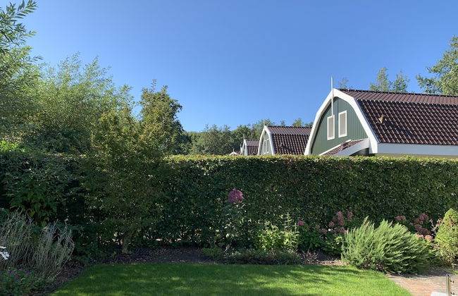 Luxury Holiday Home with Hot Tub at Dutch Coast - Foto 16
