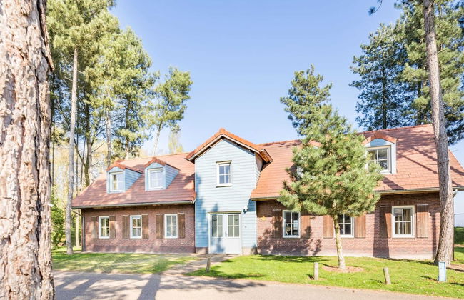 Luxurious Villa in Weert for 24 Persons - Foto 1