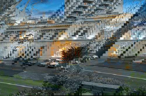 Foto 1 - Metropolis Apartments by Urban Rest