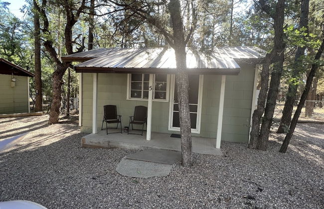 Hidden Rest Cabins & Resort - Photo 4