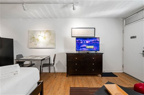Photo 55 - Studios On 25th by BCA Furnished Apts