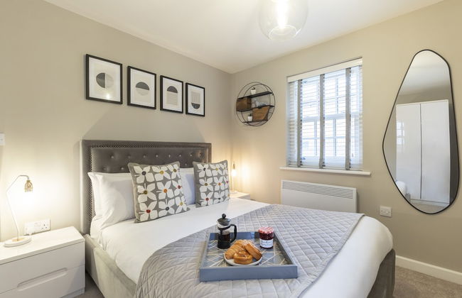 Elliot Oliver - 2 Bedroom Garden Apartment With Parking - Foto 7
