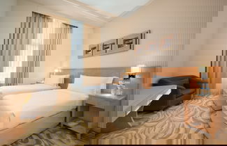 Photo 11 - Oaks Liwa Heights Suites