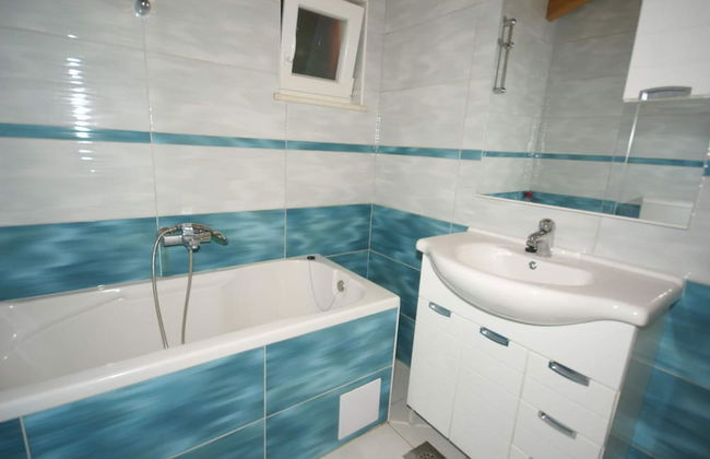 Villa With Private Pool in Trilj, Dalmatia - Foto 13