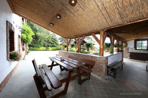 Photo 1 - Family House with Large Garden & Games Room near Bambois Lake