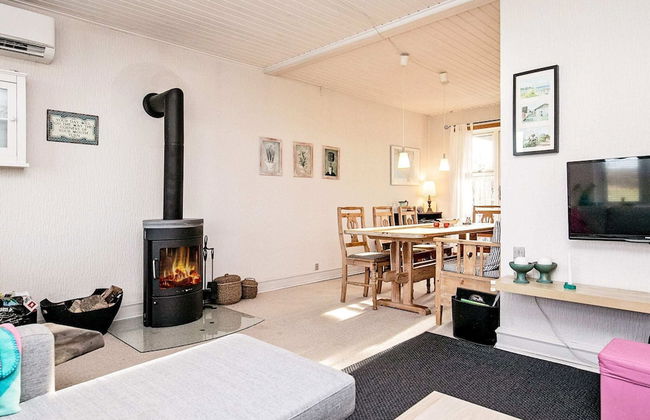 6 Person Holiday Home in Tranekaer - Foto 9