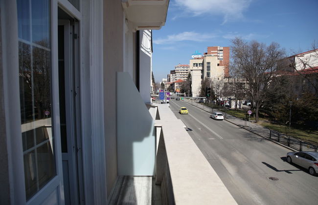 Corner House - Photo 49
