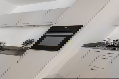 Photo 9 - Forth House by Supercity Aparthotels
