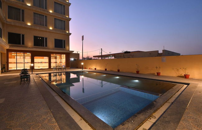 Clubhouse Hotel Morbi - Foto 24