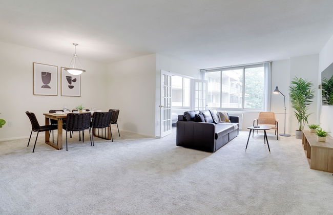 Prime Crystal City Apartments - Foto 78