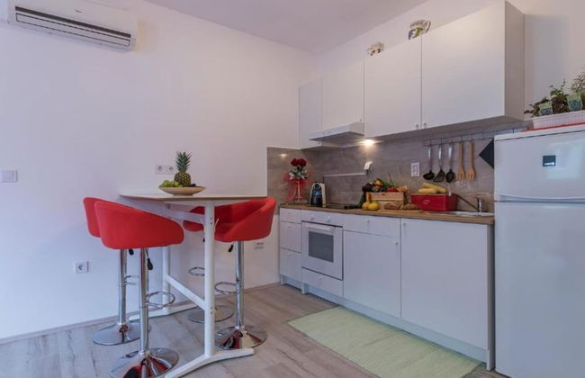 Pula Modern and Bright Apartments With Terrace and Garden - Foto 8