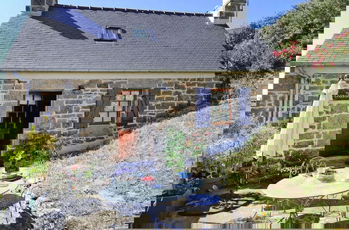 Foto 9 - Charming Holiday Home Near the Beach, Locquemeau