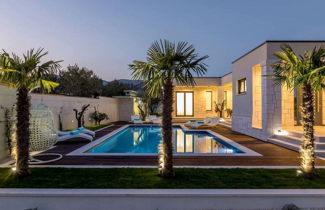Sophisticated Oasis Residence Villa With Pool - Foto 23