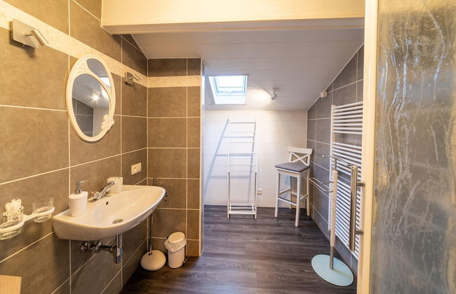Suave Holiday Home in Stavelot With Infrared Sauna - Photo 50