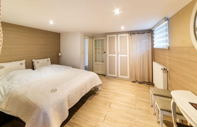 Suave Holiday Home in Stavelot With Infrared Sauna - Photo 3