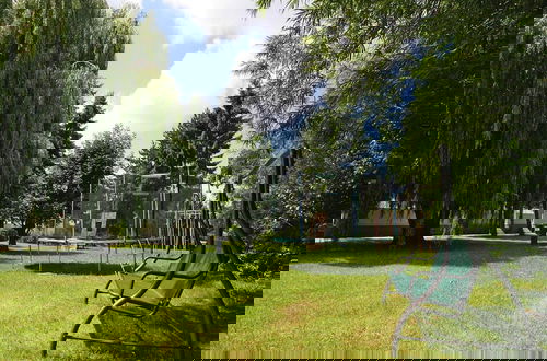 Foto 13 - Terraced House by Lake Kummerow Natural Beach
