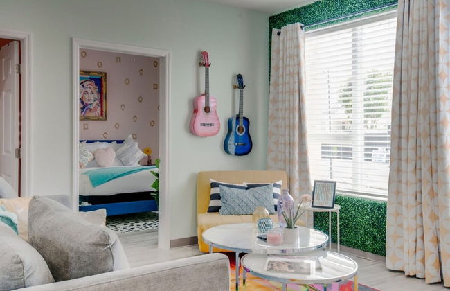 NEW 4 Bedroom Apt Near DT Walk to Restaurants - Foto 14