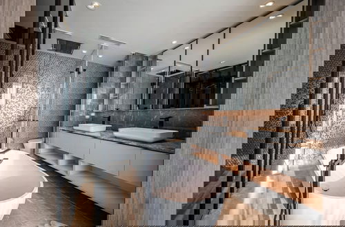 Photo 47 - The Vertex Residences Luxury Vacation