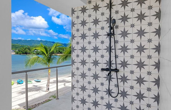 Santosha Whitehouse JM - 10 Bedroom Villa w Private Beach - Foto 34